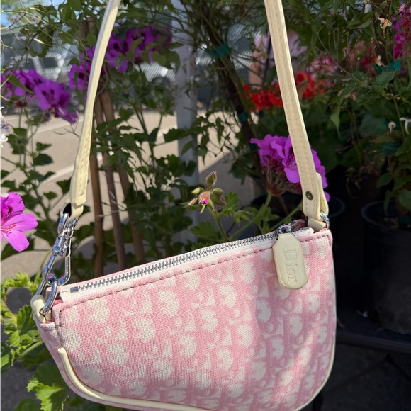 Dior Pink Oblique Mini Shoulder Bag - Picture 2 of 13
